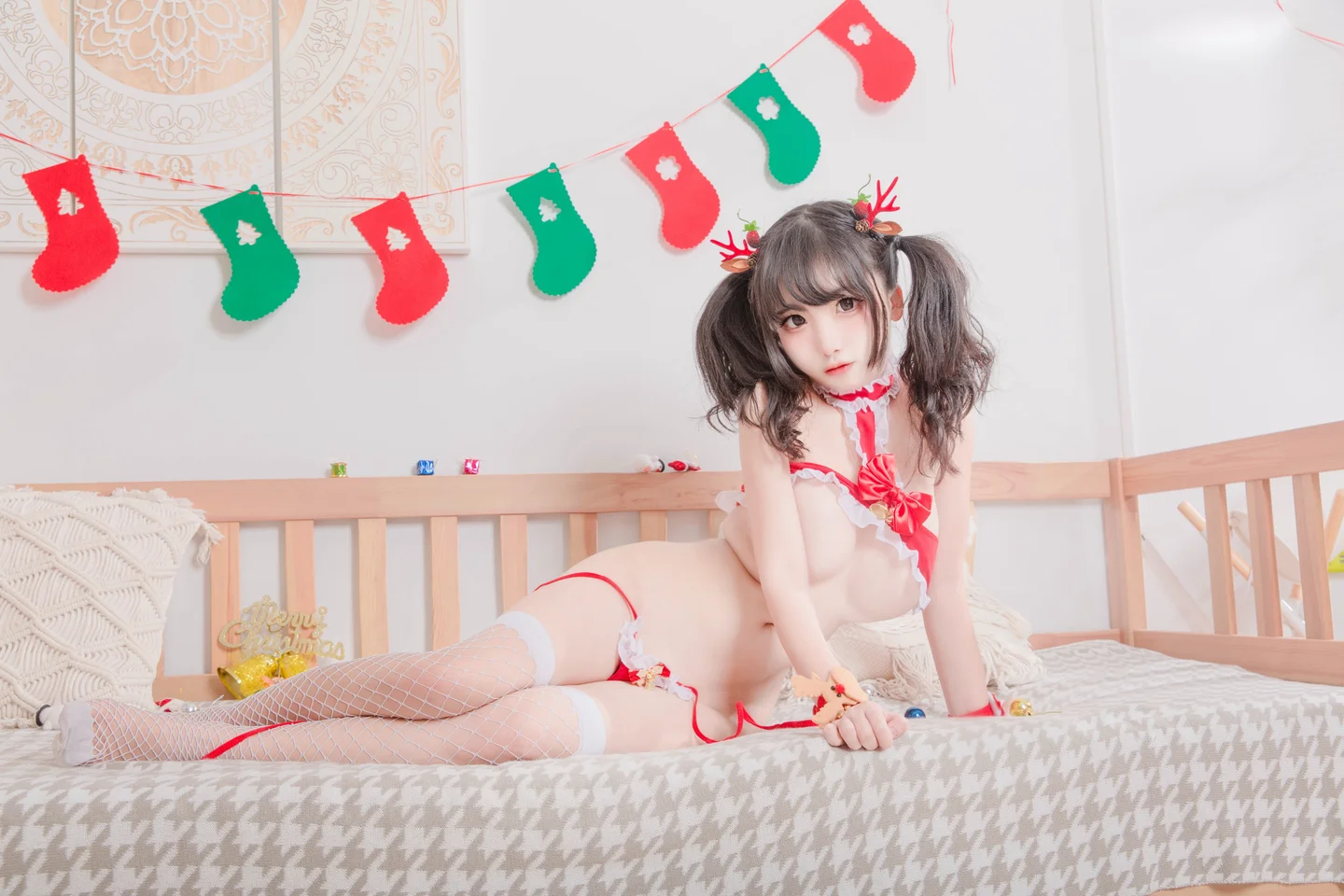 香草奶喵 - No.07 圣诞福福 [40P-107MB] tg@simisebaisi 【丝足阁】014.webp